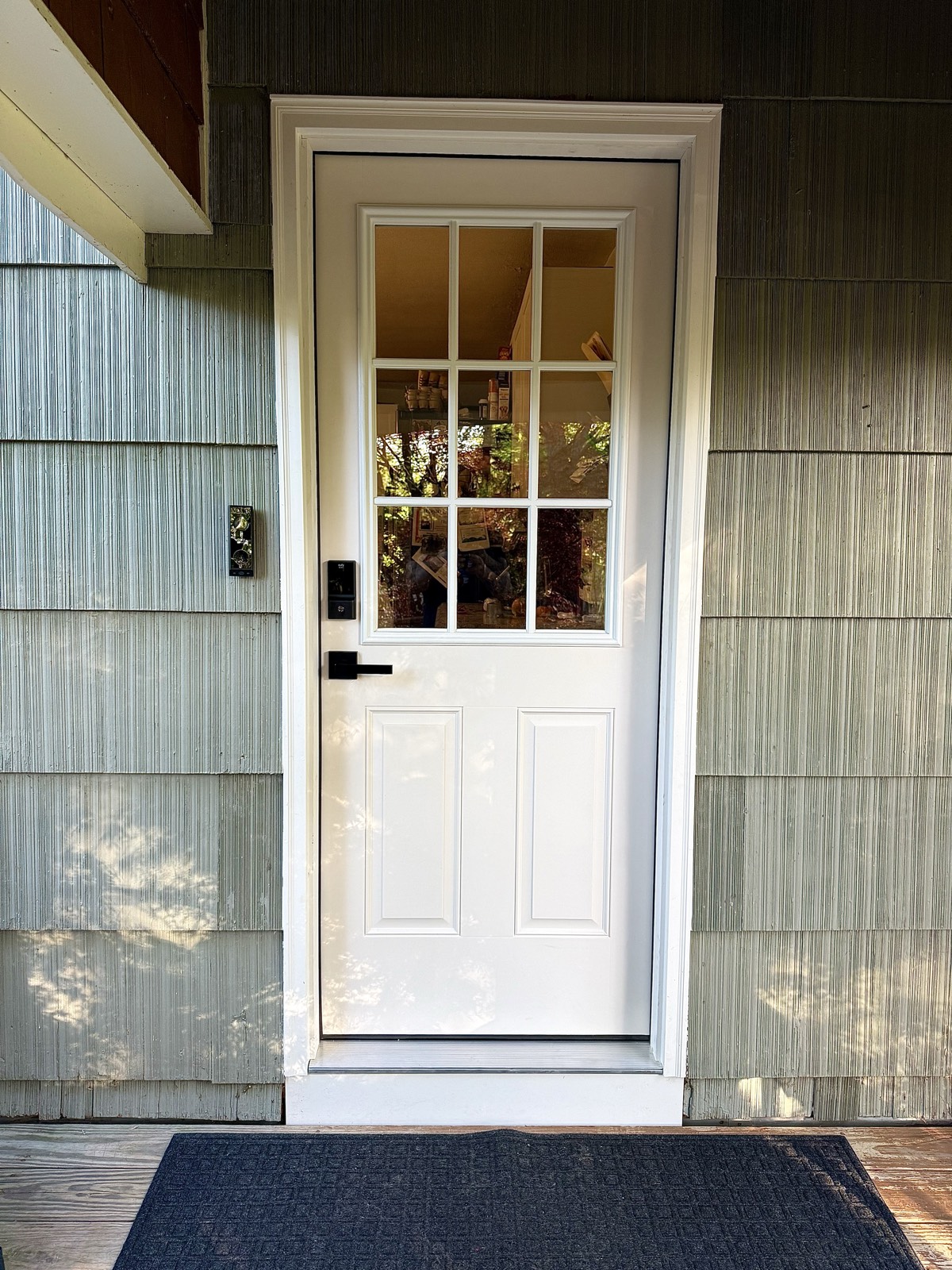 Side entry door with new casing